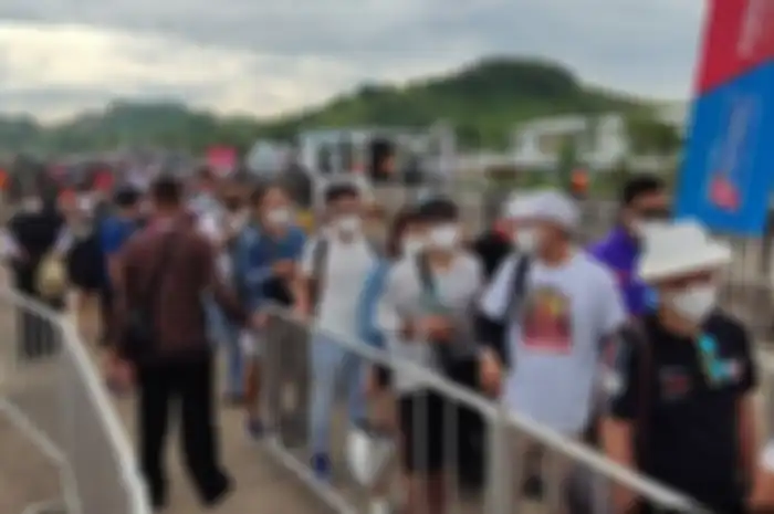 Para penonton balap WSBK Mandalika 2022 harus waspada, kawanan copet mengincar barang berharga.