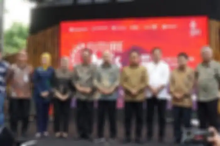 Pameran kendaraan listrik di Bali