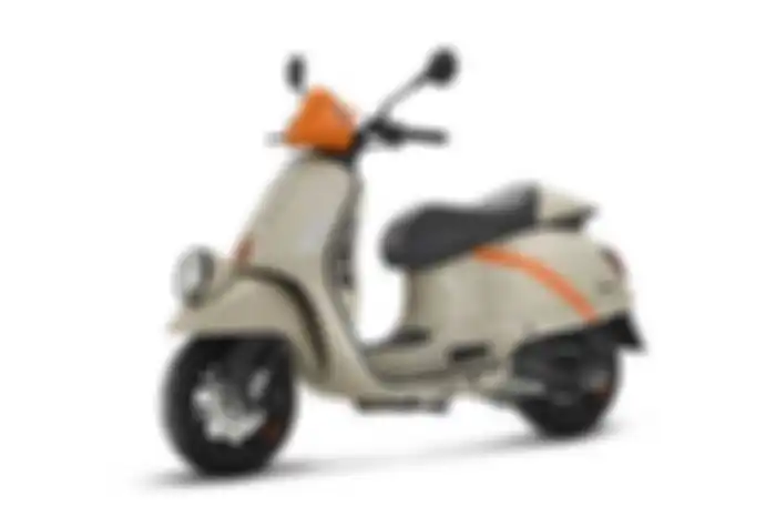 Motor baru Vespa GTV 2023 dipamerkan di ajang EICMA 2022.