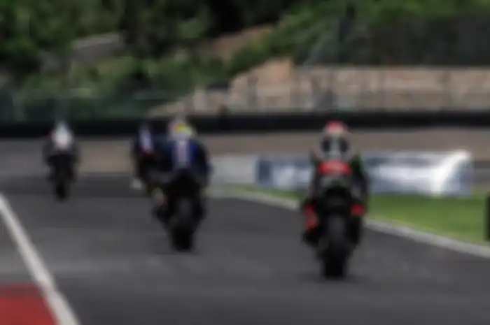 Suhu ban WSBK Indonesia 2022 di sirkuit Mandalika melebihi dari suhu air mendidih.