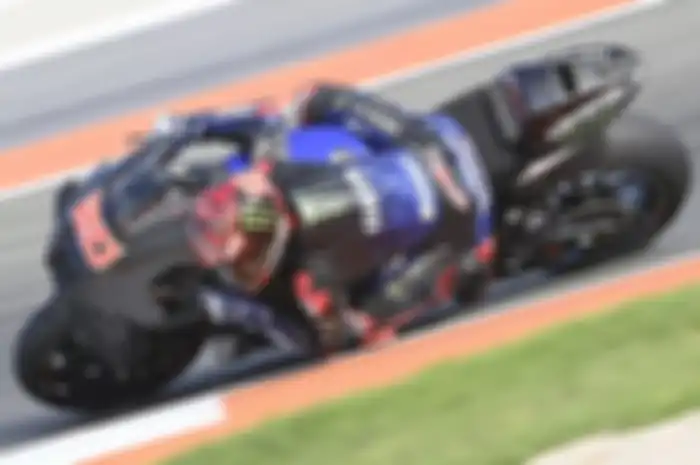 Yamaha YZR-M1 untuk MotoGP 2023 dinilai masih banyak kekurangan dan kesalahan. Bikin Yamaha tak bisa liburan dengan tenang. 