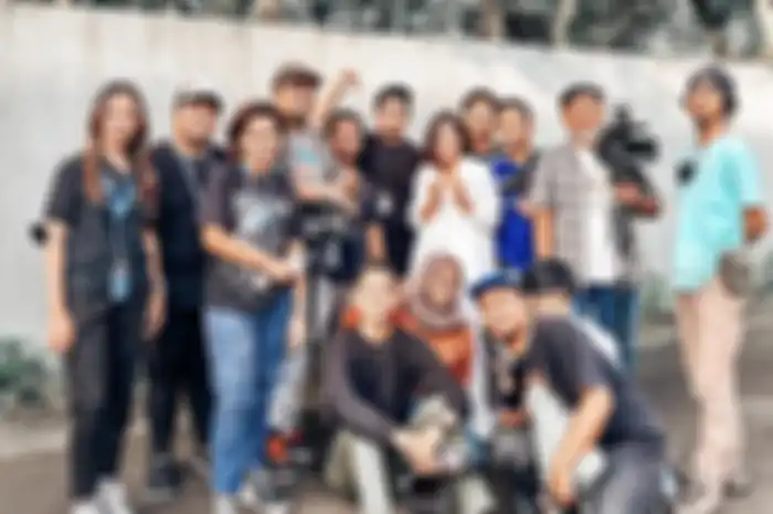 6 foto unik Gisel ulang tahun. Ternyata awak media yang meliput di rumah ibunda Gempi ikut kecipratan rezeki. 