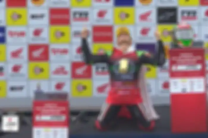 Andy Muhammad Fadly juara Asia AP250 ARRC 2022 dengan jumlah poin yang sama persis. Jumlah kemenangan membawanya jadi juara Asia. 