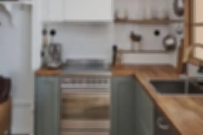 Foto desain dapur kecil bikin hati pemiliknya bungah. Sebab, bentuk leter L jadi solusinya. Cukup eksperimen 12 trik ini. 