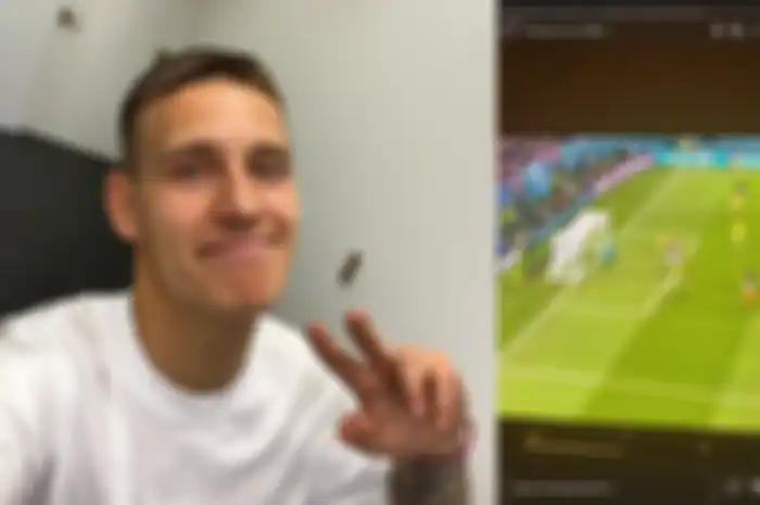Pembalap MotoGP Fabio Quartararo (kiri), update Instagram Story pertandingan Piala Dunia 2022 Prancis vs Australia (kanan).