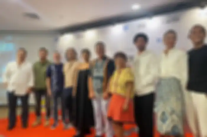 Pertunjukan teater 'Setelah Lewat Djam Malam' tampilkan kolaborasi antara film dan teater dalam satu panggung.