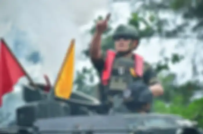 Kepala Staf Angkatan Laut (KSAL) Laksamana Yudo Margono saat memimpin langsung operasi amfibi saat latihan bersama Super Garuda Shield 2022 di Pantai Todak, Singkep, Kepulauan Riau, Kamis (4/8/2022)