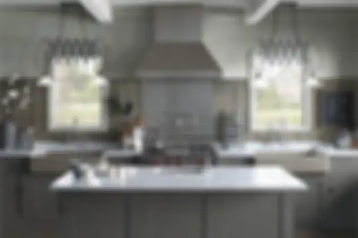 Dekorasi warna abu-abu yang diberi sentuhan begini mampu menghadirkan foto desain dapur mungil dengan tampilan elegan.