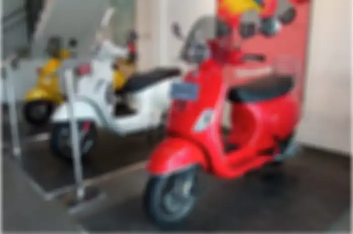 Ilustrasi motor Vespa baru. Ada program eksklusif voucher potongan harga untuk pembelian motor Vespa.