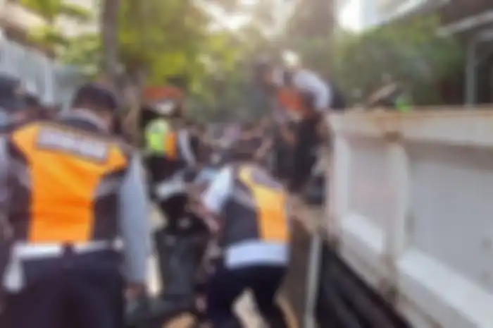 PJ Gubernur DKI Jakarta Heru Budi Hartono mulai tertibkan parkir liar