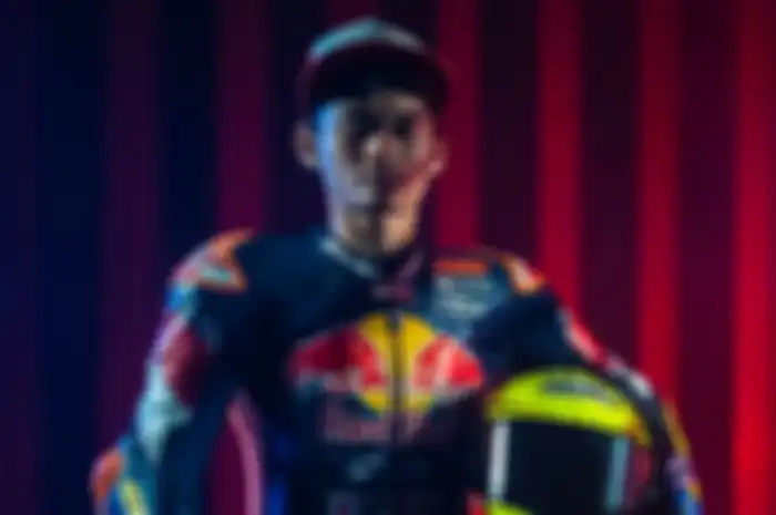 Pembalap Indonesia Fadillah Arbi Aditama akan melanjutkan balapan di kejuaraan Red Bull Rookies Cup 2023.