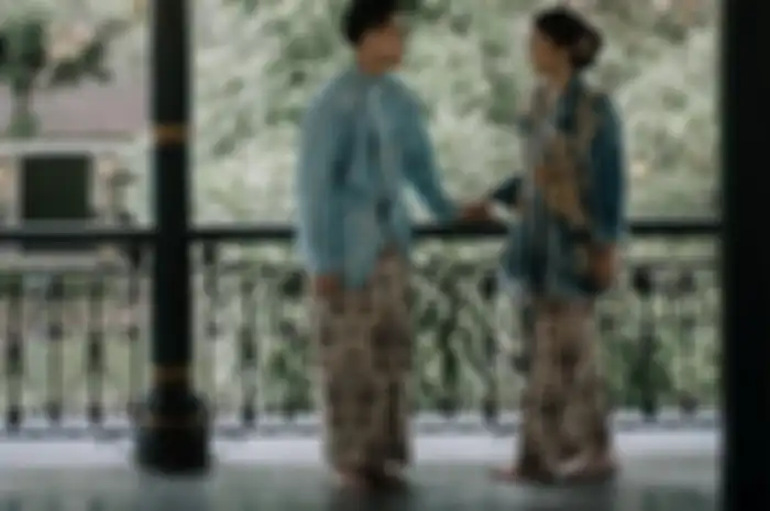 Inilah cara foto candid yang bikin hasil potretnya tampak aesthetic. Yuk, kita coba teknik ampuh ini dari sekarang. 