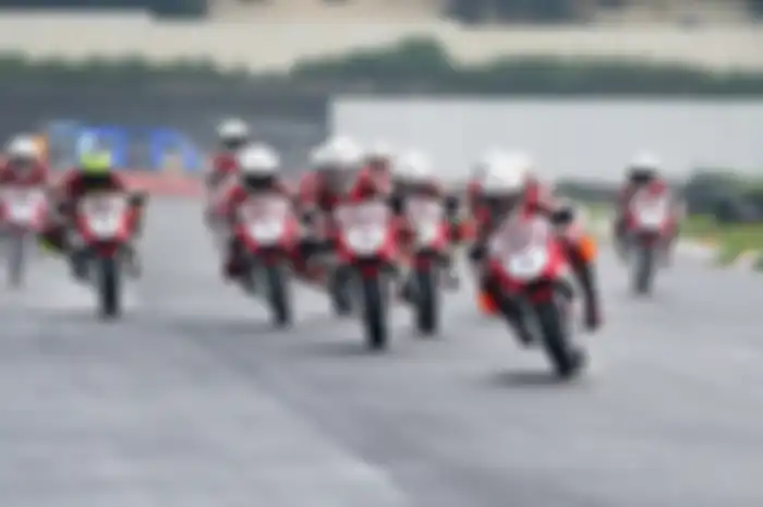 16 pembalap muda Indonesia  tuntaskan putaran terakhir Astra Honda Racing School (AHRS) 2022