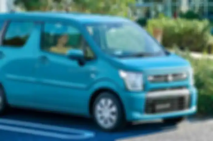 Suzuki WagonR facelift 2023 versi standar
