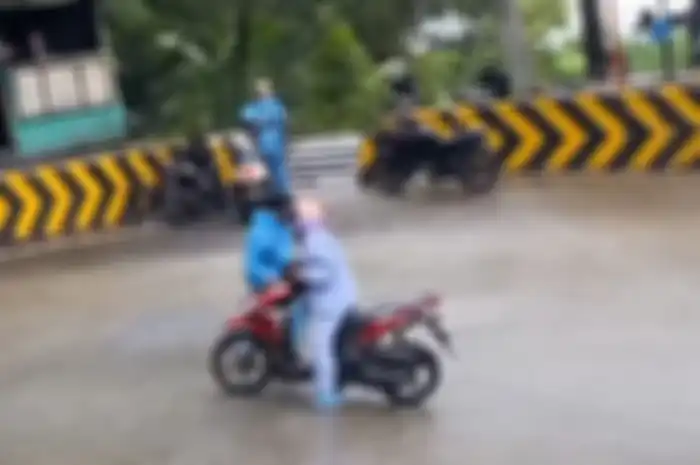 Viral video motor matic nggak kuat naik tanjakan, begini penjelasan ahli