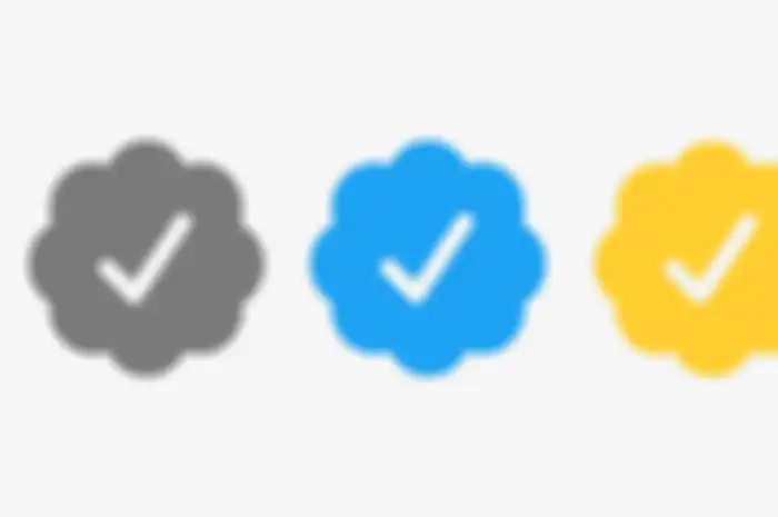 Centang abu-abu, centang biru, dan centang emas pada Twitter