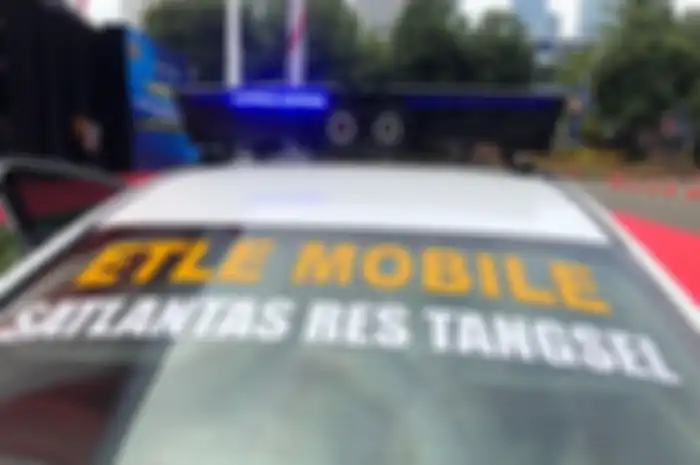 Ilustrasi ETLE Mobile. Bikers pengguna motor musti tahu, berikut 9 pelanggaran yang bisa kena tilang ETLE.