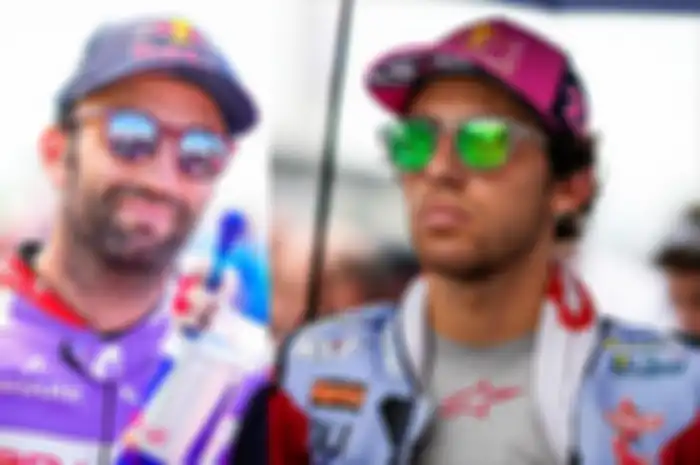 Pembalap MotoGP 2023 Johann Zarco (kiri) dan Enea Bastianini (kanan) ternyata sama-sama terbiasa menggunakan tangan kiri alias kidal, masih ada kesamaan lain antara Johann Zarco dan Enea Bastianini