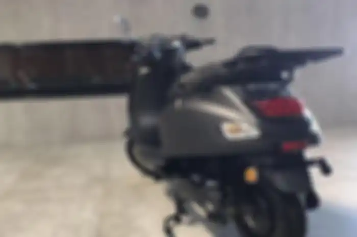 Bagian buritan Vespa Primavera KW