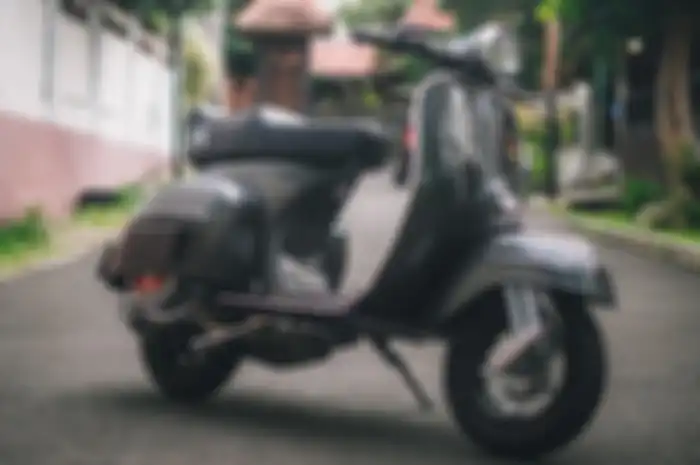 Modifikasi motor Vespa Super 1975, Vespa 2-tak merupakan motor peninggalan ayah dibangun ulang jadi gahar.