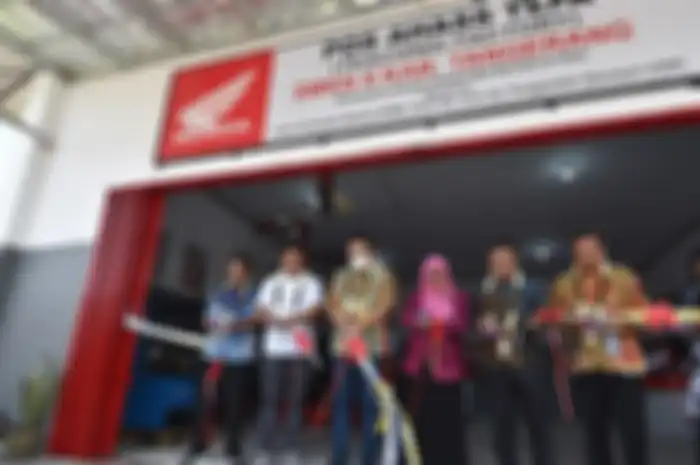 Dealer Honda Wahana bangun bengkel resmi AHASS di SMKN 8 Kab. Tangerang.