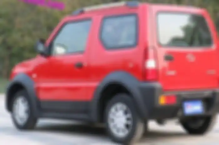 Murah tapi gagah mobil baru Suzuki Jimny KW cocok untuk pemotor dan pemula nih