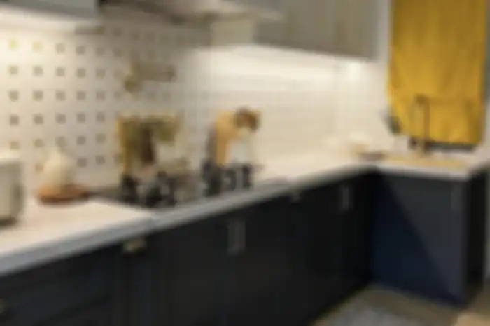 Inilah alasan kenapa foto tampilan desain dapur menajang menjadi idola. Padahal, cuma meniru 10 trik dekorasi model begini.