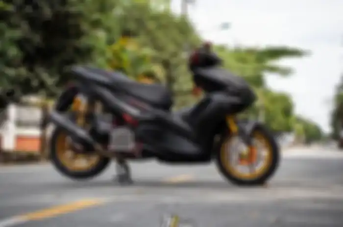 Modifikasi motor Yamaha Aerox di Vietnam alias Yamaha NVX.