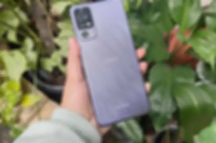 Hands on Sharp Aquos V6 5G, hp 3 jutaan yang menarik