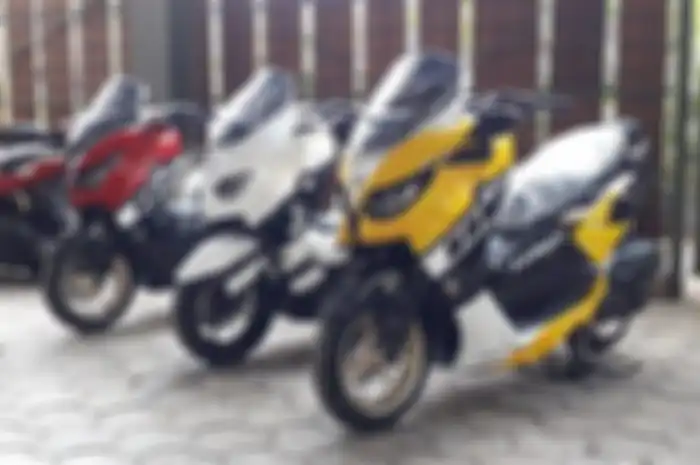 Yamaha NMAX lawas resmi disuntik mati dan digantikan Yamaha NMAX Connected, sempat muncul NMAX Predator di dealer Yamaha.