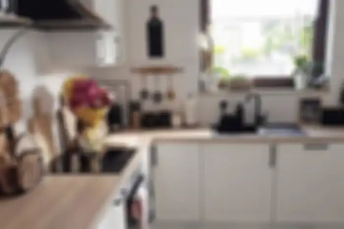 Pemilik rumah minimalis dijamin enggak kegerahan lagi. Sebab, ada cara membuat dapur mungil jadi adem. Foto tampilan kian aesthetic.