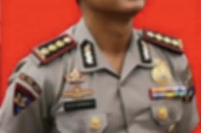 Kombes Yulius Bambang Karyanto yang ditangkap karena narkoba ternyata punya bisnis moncer ini.