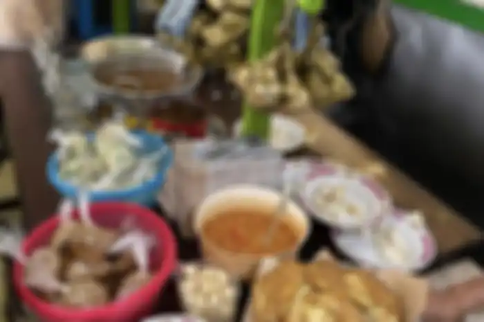 Ragam bahan baku menu makan siang enak Tahu Pojok Magelang.