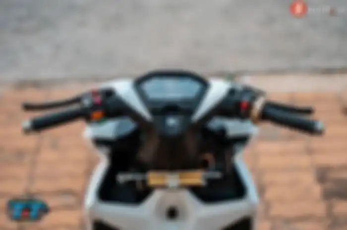Ilustrasi pemotor copot spion motor.