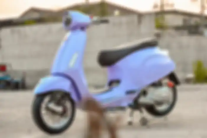 Motor modifikasi Vespa Primavera 150 garapan biker Vietnam.
