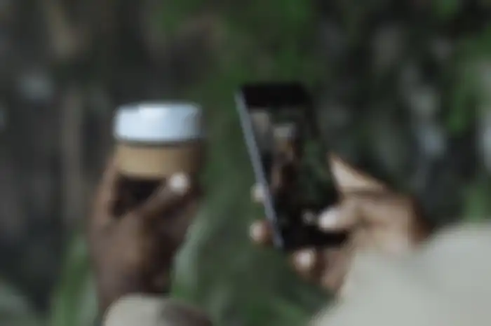 Demi menghasilkan foto yang bagus dengan HP. kita jangan malas mengikuti trik simpel ini
