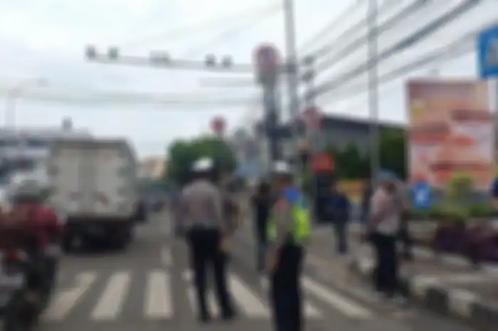Kamera ETLE Pertama di Kota Tangerang Dipasang Polrestro Tangerang Kota dan Dishub Kota Tangerang di Jalan Daan Mogot.