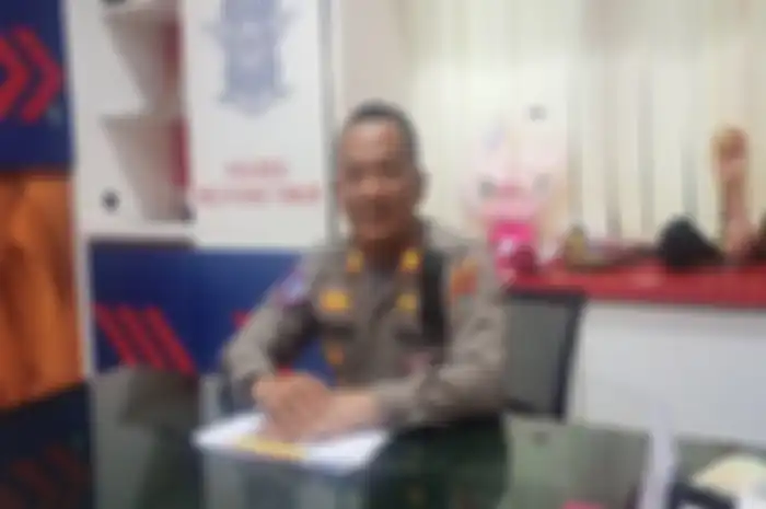 Kasat Lantas Polres Belitung Timur, AKP Abdul Haris menjelaskan tentang SIM.