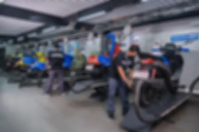 Ada promo servis Vespa matic di diler Premium Motoplex 4 Brands terbaru di Bali.
