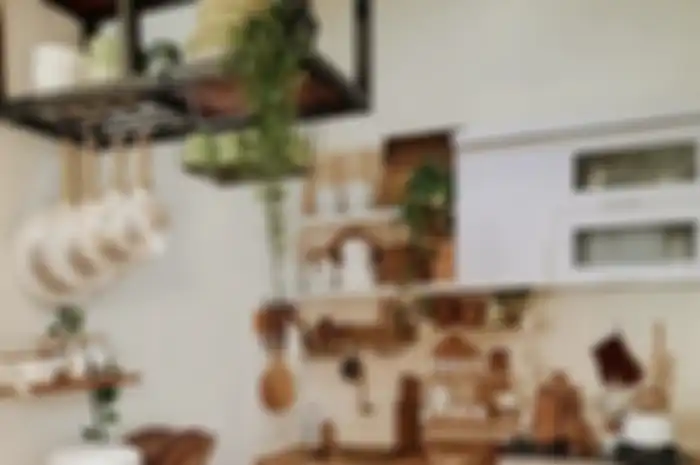 Untuk renov dapur dengan gaya minimalis bisa memakai cara murah. Potretnya pun tampil lebih cantik.
