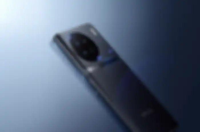 Vivo X90 Pro dibekali kamera mumpuni buatan dari perusahaan ahli lensa, Zeiss.
