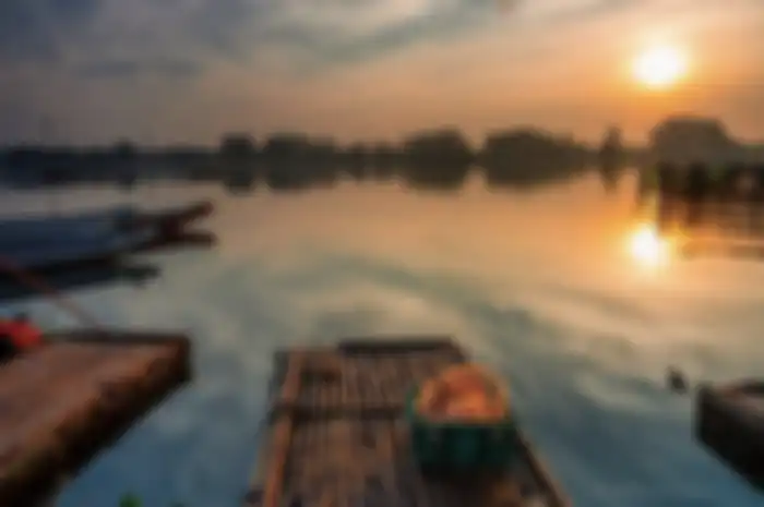 Situ Cipindoh tempat wisata viral di Tangerang. Potretnya yang estetik bikin jatuh hati.