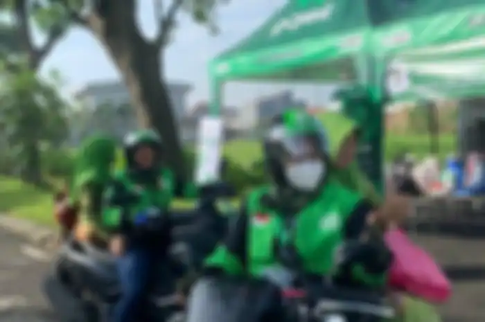 Peringatan satu abad Nahdlatul Ulama, Gojek bangun posko antar gratis.