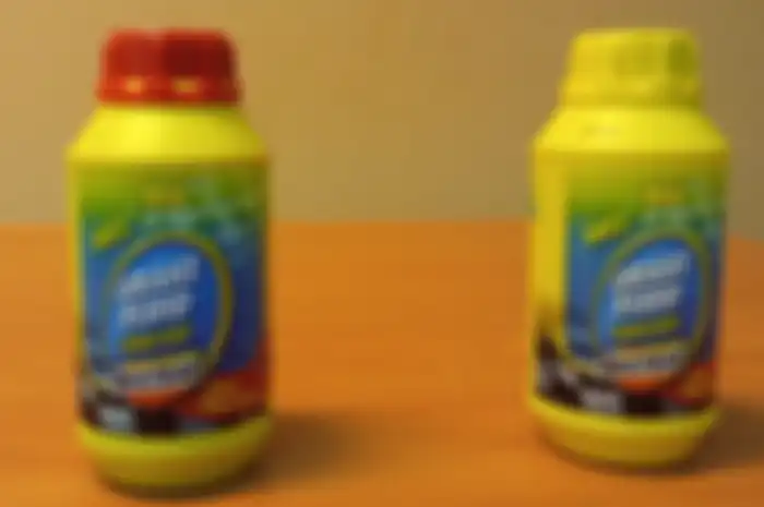 MK Brake Fluid minyak rem produksi PT Dirgaputra Ekapratama untuk motor, per botol dijual Rp 25 ribuan.
