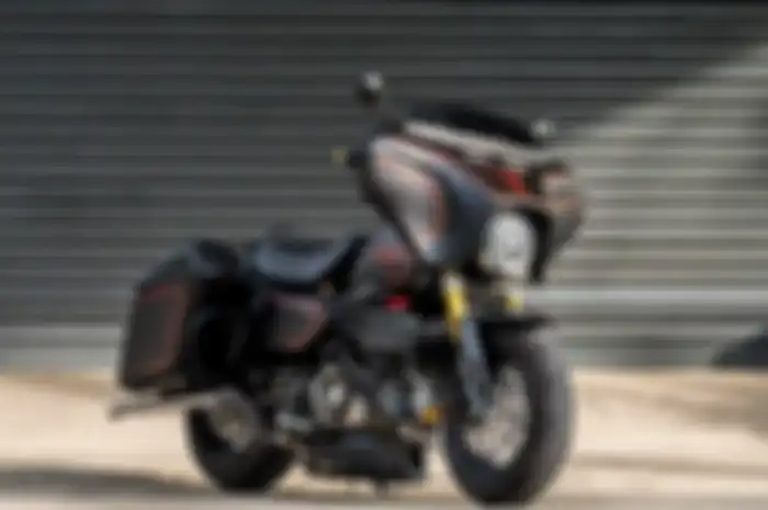 Ala motor cruiser, modifikasi motor Honda Monkey 125 jadi mirip Harley-Davidson.