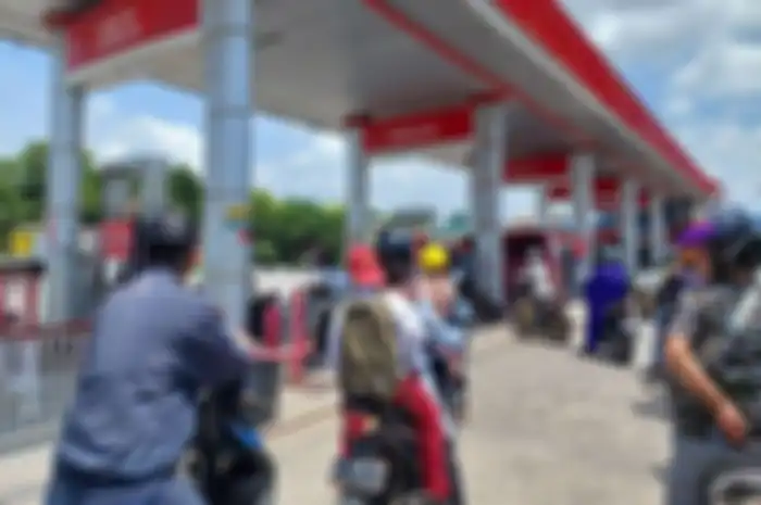 Foto suasana di SPBU. 931 kiloliter Pertalite terjual dalam sehari di Bangka Belitung, ini kata Pertamina.