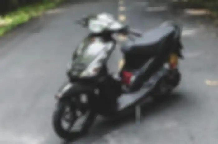 (ILUSTRASI) Punya modifikasi motor penuh part carbon awas bisa menguning karena masalah ini.