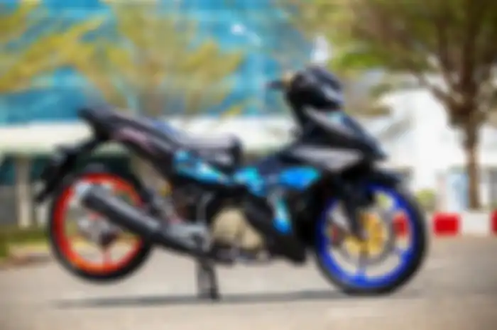 Modifikasi motor Yamaha MX King 150 versi Vietnam alias Yamaha Exciter 150.