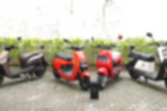 Motor listrik yang bisa pakai sistem swap baterai Oyika.