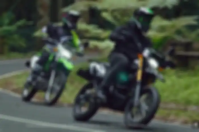 Supermoto terbaru Kawasaki KLX 150 SM